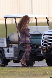 Beyoncé feet photo thumbnail