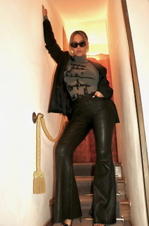 Beyoncé feet photo thumbnail
