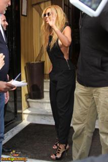 Beyoncé feet photo thumbnail