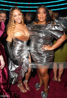 Beyoncé feet photo thumbnail