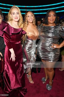 Beyoncé feet photo thumbnail