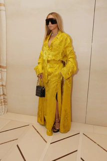 Beyoncé feet photo thumbnail