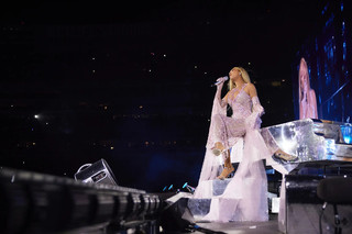 Beyoncé feet photo thumbnail