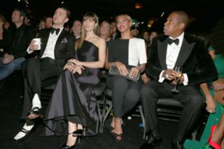 Beyoncé feet photo thumbnail