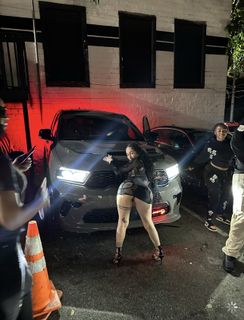 Bhad Bhabie feet photo thumbnail