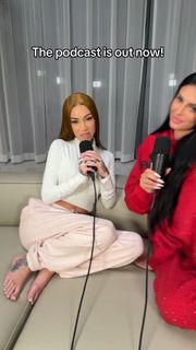 Bhad Bhabie feet photo thumbnail