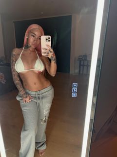 Bhad Bhabie feet photo 5