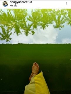 Bhagyashree Patwardhan feet photo 19