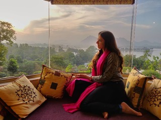 Bhagyashree Patwardhan feet photo 14
