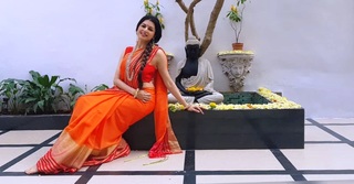 Bhagyashree Patwardhan feet photo 13