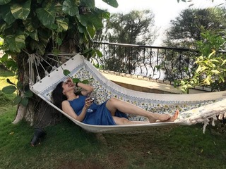 Bhagyashree Patwardhan feet photo 10