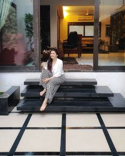 Bhagyashree Patwardhan feet photo 11