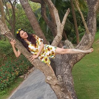Bhagyashree Patwardhan feet photo 7