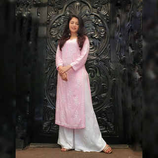 Bhagyashree Patwardhan feet photo 1