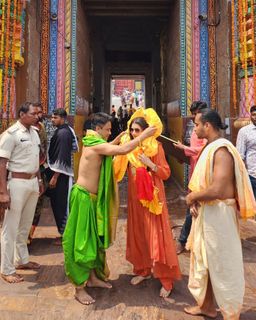 Bhagyashree Patwardhan feet photo 5