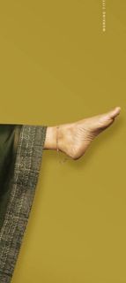 Bhagyashri Borse feet photo 4