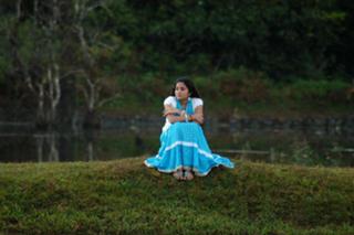 Bhama feet photo thumbnail