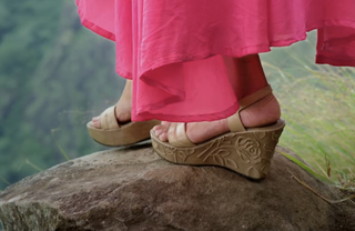 Bhama feet photo thumbnail