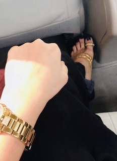 Bhama feet photo thumbnail