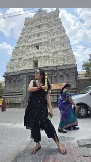 Bhama feet photo 4