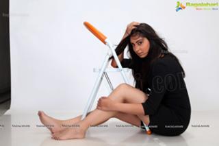 Bhanu Sri Mehra feet photo 5