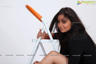 Bhanu Sri Mehra feet photo 3