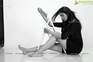 Bhanu Sri Mehra feet photo 18
