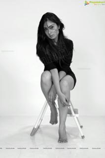 Bhanu Sri Mehra feet photo 15