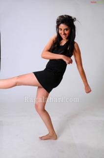 Bhanu Sri Mehra feet photo 5
