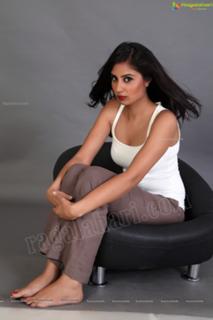 Bhanu Sri Mehra feet photo 6