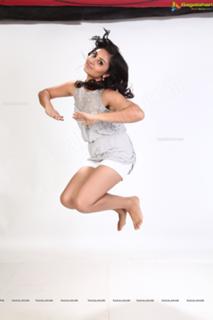 Bhanu Sri Mehra feet photo 5