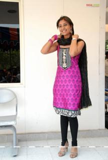 Bhanu Sri Mehra feet photo 8