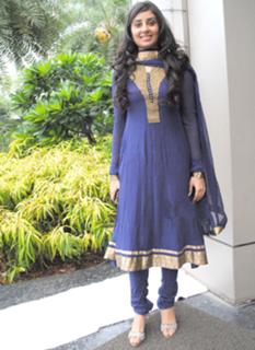 Bhanu Sri Mehra feet photo 4