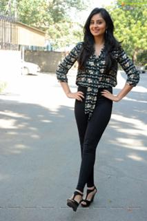 Bhanu Sri Mehra feet photo 7