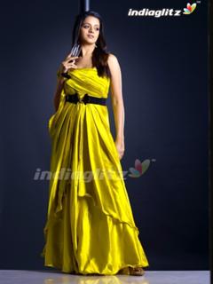 Bhavana feet photo thumbnail