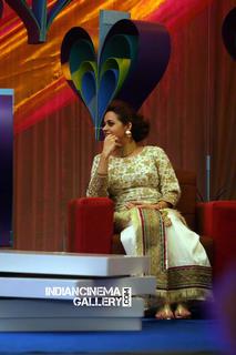 Bhavana feet photo thumbnail