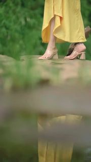 Bhavana feet photo thumbnail