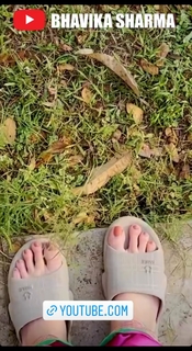 Bhavika Sharma feet photo 9
