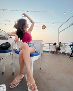 Bhavika Sharma feet photo 17