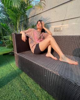 Bhavika Sharma feet photo 15
