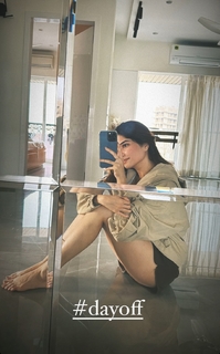 Bhavika Sharma feet photo 11