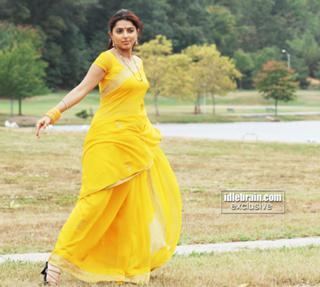 Bhoomika Chawla feet photo 12