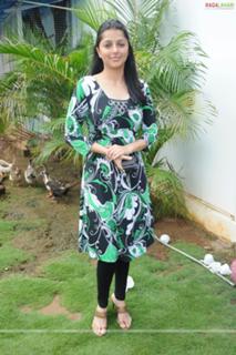 Bhoomika Chawla feet photo 5