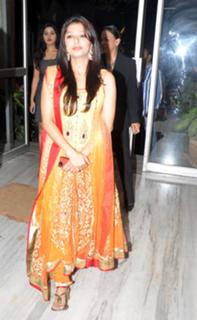 Bhoomika Chawla feet photo 11