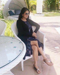 Bhoomika Chawla feet photo 7