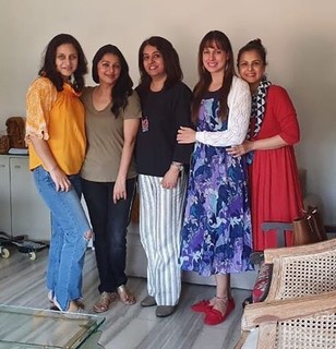 Bhoomika Chawla feet photo 13