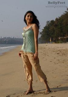 Bhoomika Chawla feet photo 8