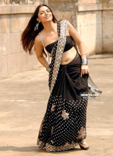 Bhoomika Chawla feet photo 5
