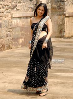 Bhoomika Chawla feet photo 2