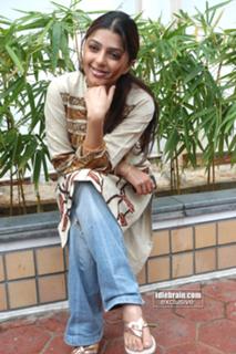 Bhoomika Chawla feet photo 4